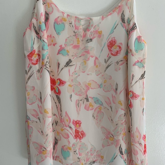 Skies Are Blue Nordeman Keyhole Detail Blouse - Picture 8 of 8